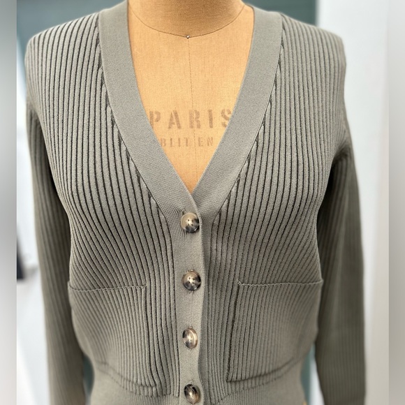 🦋SOLD🦋 Annie Bing Layla Ribbed Cardigan NWOT - Picture 4 of 7